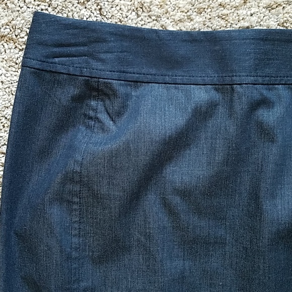 Loft Stretchy Demin Pencil Skirt - Picture 3 of 4
